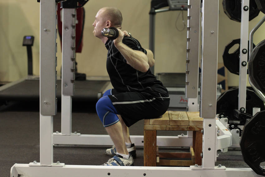 Box Squat — End position
