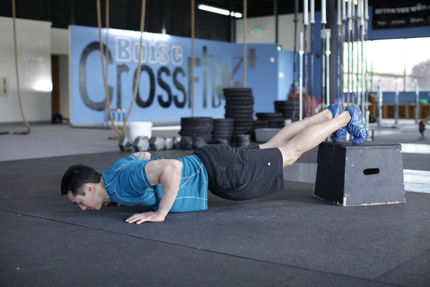 Decline Push-Up — End position