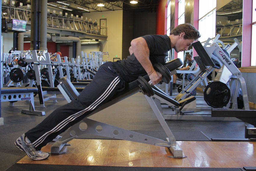 Dumbbell Incline Row — End position