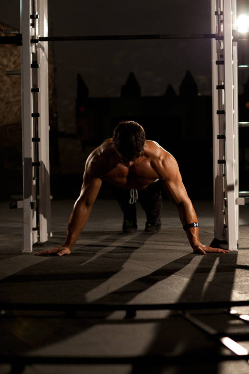 Push-Up Wide — Starting position
