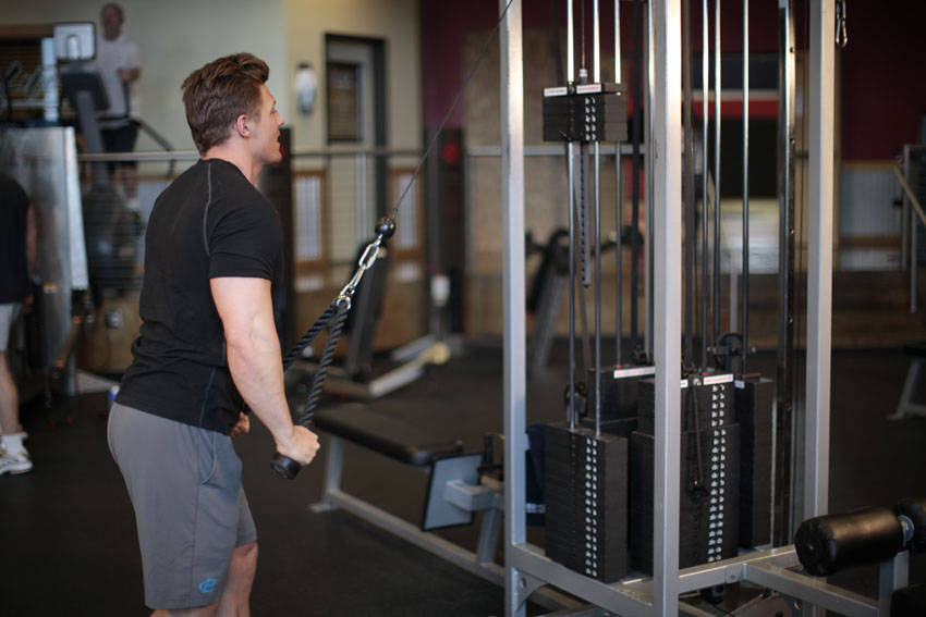 Rope Straight-Arm Pulldown — End position