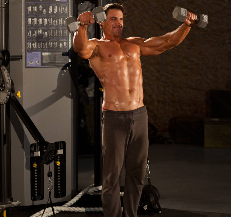 Side Laterals to Front Raise — End position