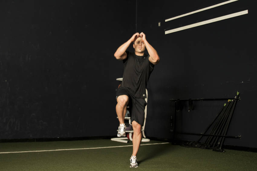 Single Leg Butt Kick — End position
